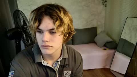 Jessy  Mark online show from 05/26/26, 05:14
