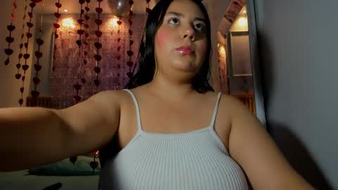 Snapshot of bonnie_ch1 chatting on 02/14/26, 12:24 BONNIE online show from 02/14/26, 12:24