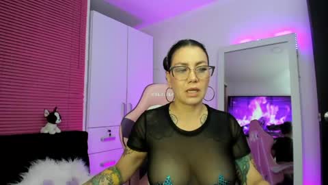 Snapshot of bonnie_ray40 chatting on 05/27/26, 03:14 bonnie online show from 05/27/26, 03:14