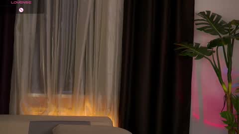 Snapshot of bonniecannon chatting on 01/29/25, 10:27 Grace online show from 01/29/25, 10:27