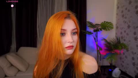 Snapshot of bonniecannon chatting on 02/11/25, 04:01 Grace online show from 02/11/25, 04:01