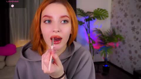 Snapshot of bonniecannon chatting on 02/22/25, 04:07 Grace online show from 02/22/25, 04:07