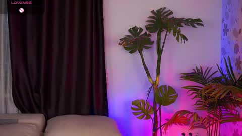 Snapshot of bonniecannon chatting on 03/11/25, 07:15 Grace online show from 03/11/25, 07:15