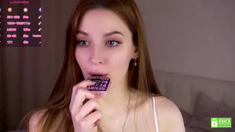 Snapshot of bonniecannon chatting on 10/05/25, 04:33 Grace online show from 10/05/25, 04:33