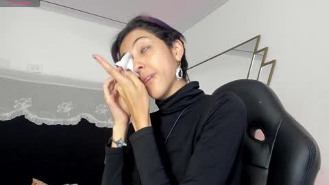 Snapshot of bonniecute_ chatting on 01/09/25, 11:36 online show from 01/09/25, 11:36