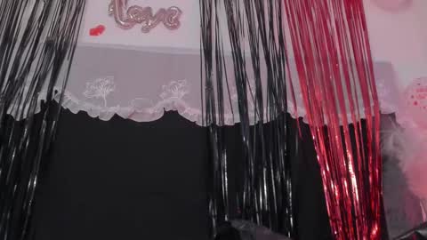 Snapshot of bonniecute_ chatting on 02/14/25, 11:53 online show from 02/14/25, 11:53