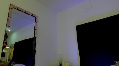 Snapshot of bonniecute_ chatting on 09/09/25, 12:10 online show from 09/09/25, 12:10