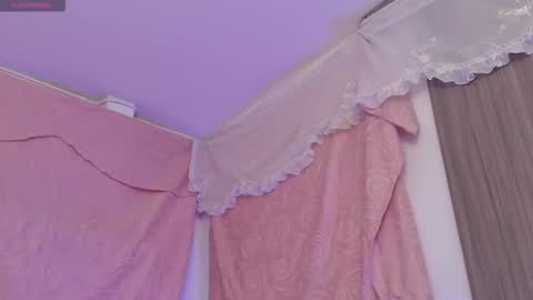 Snapshot of bonniecute_ chatting on 09/21/25, 11:50 online show from 09/21/25, 11:50