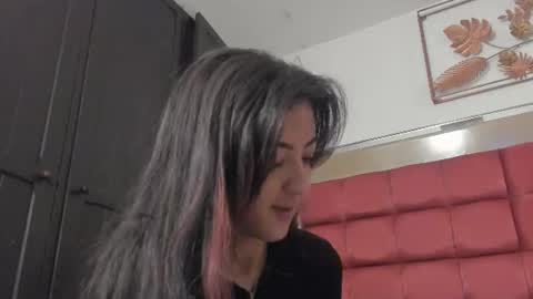Snapshot of bonniecute_ chatting on 07/12/26, 12:56 online show from 07/12/26, 12:56