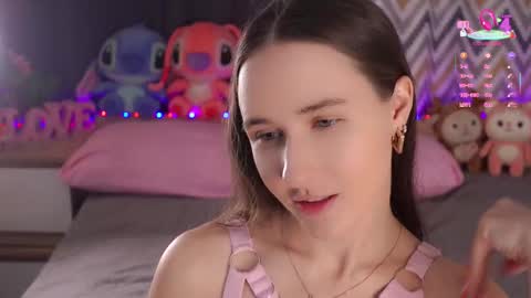 Emma online show from 09/12/25, 01:06