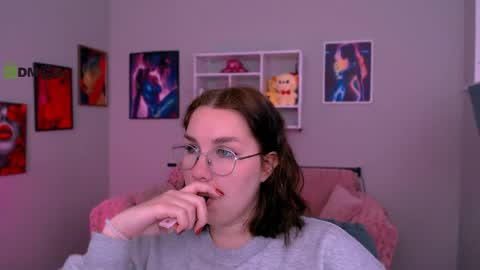 Bonnie online show from 04/07/26, 07:09