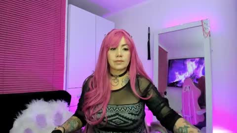 bonnie online show from 11/23/25, 11:37