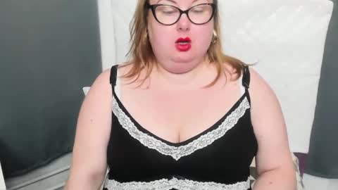 Snapshot of bonnieshining chatting on 12/15/24, 08:30 Bonnie online show from 12/15/24, 08:30