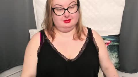 Snapshot of bonnieshining chatting on 01/21/25, 08:08 Bonnie online show from 01/21/25, 08:08