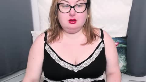 Snapshot of bonnieshining chatting on 01/22/25, 04:55 Bonnie online show from 01/22/25, 04:55