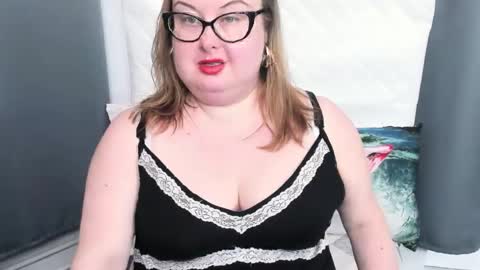 Snapshot of bonnieshining chatting on 01/22/25, 07:57 Bonnie online show from 01/22/25, 07:57