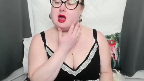 Snapshot of bonnieshining chatting on 03/04/25, 04:30 Bonnie online show from 03/04/25, 04:30