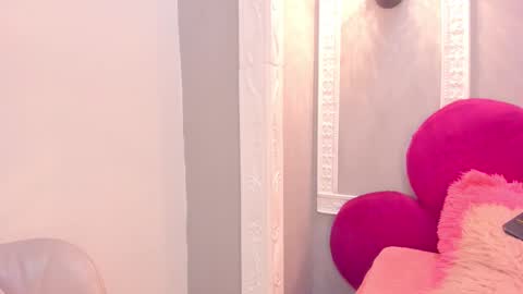 Snapshot of bonniie_22 chatting on 02/28/26, 01:56 Bonnie online show from 02/28/26, 01:56