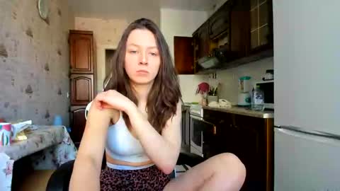 Snapshot of bonny_kimberly chatting on 02/27/25, 11:20 Bonny Kimberly online show from 02/27/25, 11:20