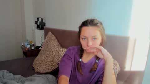 Snapshot of bonny_kimberly chatting on 09/30/25, 11:59 Bonny Kimberly online show from 09/30/25, 11:59