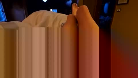 silky sissy sarah online show from 04/08/26, 10:37