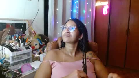 Queen Bon Vivantt online show from 03/03/25, 01:21