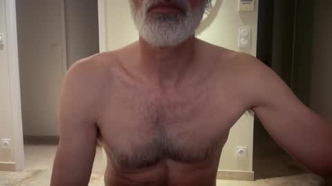 bonzo21 online show from 04/21/26, 06:44