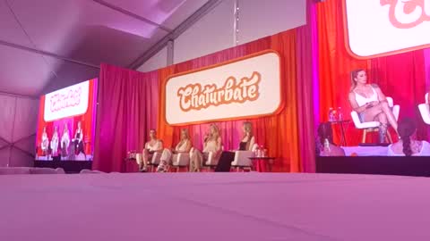 BooBoo online show from 04/21/26, 06:55