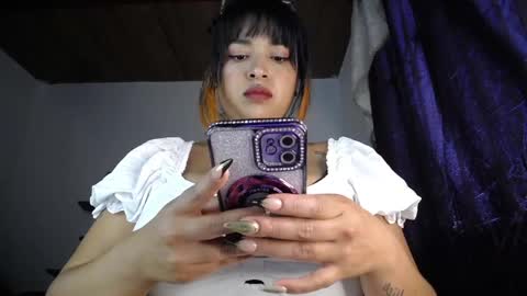 Snapshot of boobs_magic chatting on 04/24/26, 10:23 KIM online show from 04/24/26, 10:23