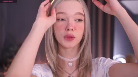 Alina online show from 11/30/25, 07:45