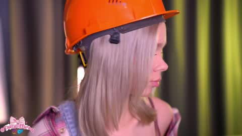 Alina online show from 03/29/26, 08:03