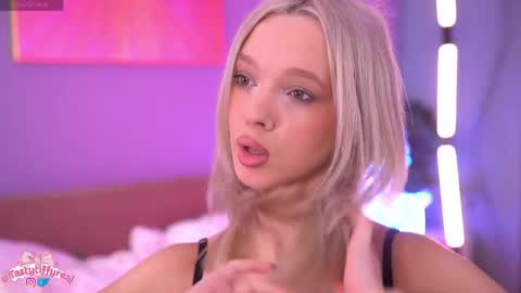 Alina online show from 04/14/26, 09:04