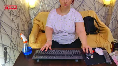 Snapshot of boobyianax chatting on 04/06/26, 04:21 BoobyIANAx online show from 04/06/26, 04:21