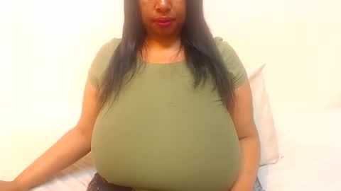 boobyqueen online show from 05/27/26, 04:20