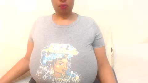 boobyqueen online show from 07/12/26, 03:14