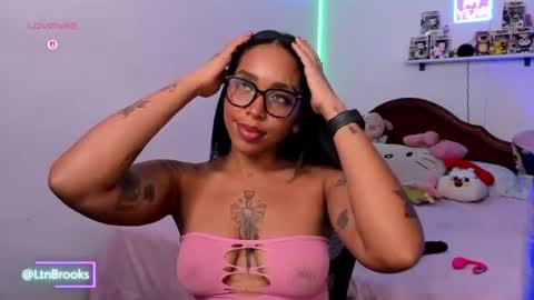 Snapshot of boonie_brooks chatting on 07/23/26, 01:58 Anna Brooks online show from 07/23/26, 01:58