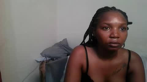 bootie_caramel online show from 05/10/26, 01:05