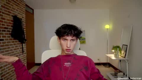 Snapshot of boream_ chatting on 10/17/25, 01:35 Bream online show from 10/17/25, 01:35