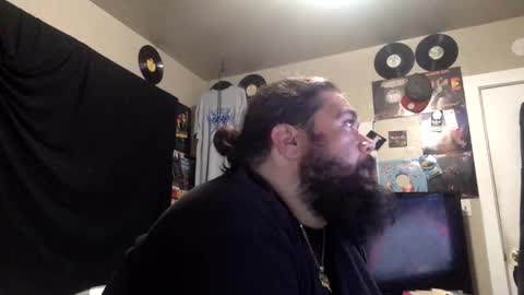 bored1414420 online show from 04/05/26, 11:51