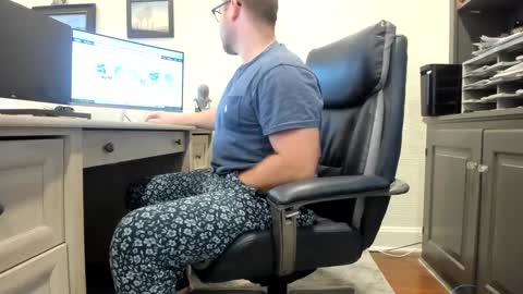 Boredhorndog online show from 12/30/24, 04:29