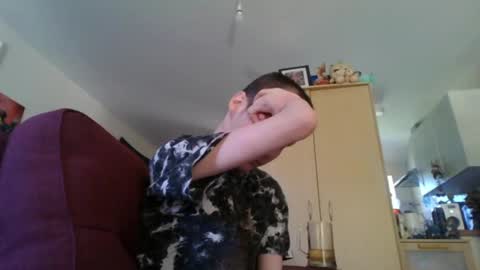 boredlul online show from 04/25/26, 01:14