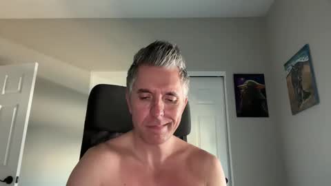 Snapshot of borisdm1976 chatting on 12/30/24, 07:11 borisdm1976 online show from 12/30/24, 07:11