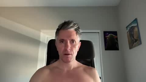 Snapshot of borisdm1976 chatting on 02/23/25, 07:17 borisdm1976 online show from 02/23/25, 07:17