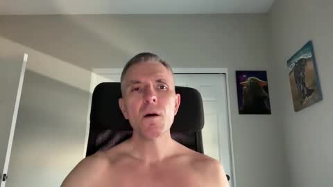 Snapshot of borisdm1976 chatting on 03/04/25, 08:16 borisdm1976 online show from 03/04/25, 08:16