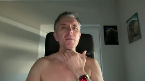 Snapshot of borisdm1976 chatting on 11/02/25, 06:43 borisdm1976 online show from 11/02/25, 06:43