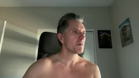 Snapshot of borisdm1976 chatting on 12/04/25, 06:38 borisdm1976 online show from 12/04/25, 06:38