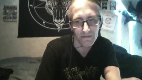 Snapshot of borisprice chatting on 01/21/25, 06:00 Boris Price online show from 01/21/25, 06:00