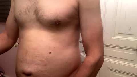 Snapshot of borisvian75019 chatting on 05/18/26, 05:52 HornyBoo online show from 05/18/26, 05:52