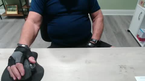 Snapshot of borntobebad2 chatting on 01/04/25, 05:05 borntobebad2 online show from 01/04/25, 05:05