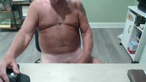 Snapshot of borntobebad2 chatting on 04/15/26, 05:31 borntobebad2 online show from 04/15/26, 05:31